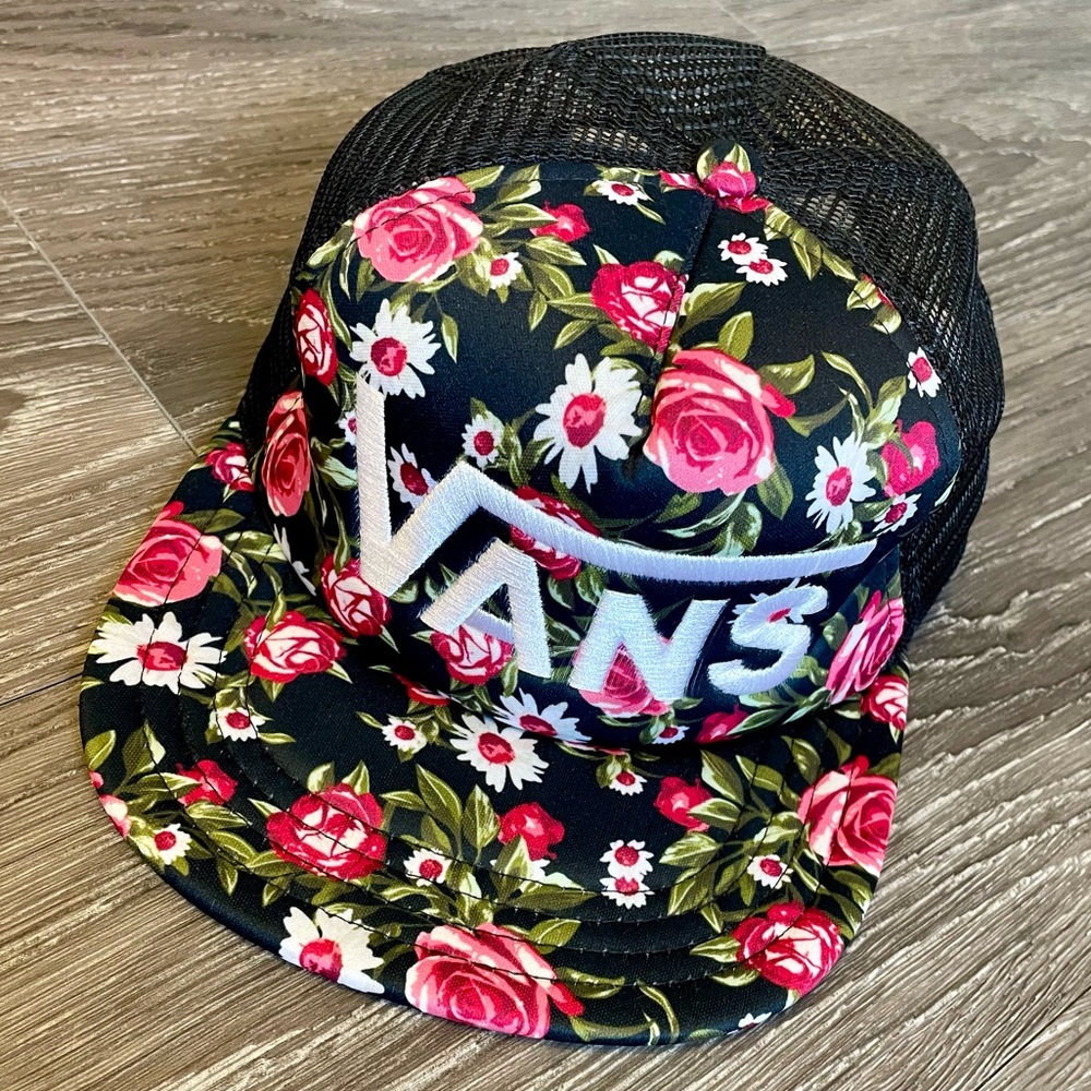 VANS - Floral Print Snapback Hat